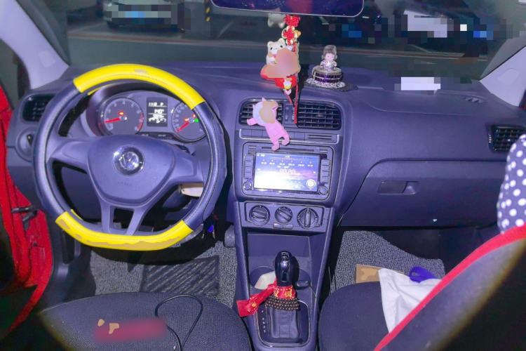 Used Volkswagen Polo 2016 1.4L Automatic Trendy Model Center Console