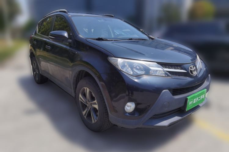 Used Toyota RAV4 2015 2.0L CVT Two-Wheel Drive Fashion Edition