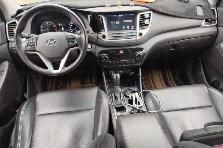 Used Hyundai Tucson 2015 1.6T Dual-Clutch Two-Wheel-Drive Smart Model
