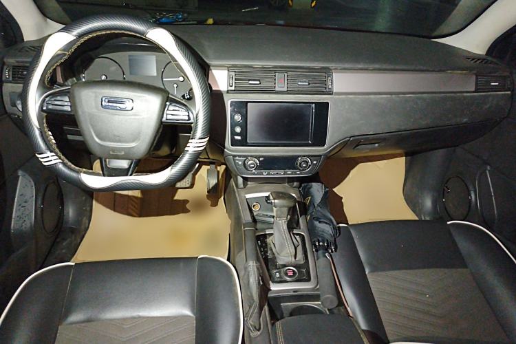 Used Qoros 3 2014 Hatchback 1.6L Automatic Zhiyue Enhanced Model
