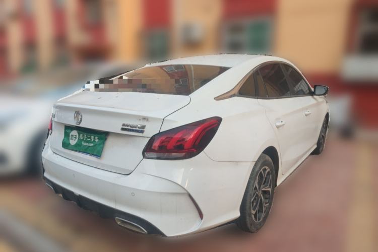 Used MG 5 2021 180 DVVT CVT Youth Luxury Edition
