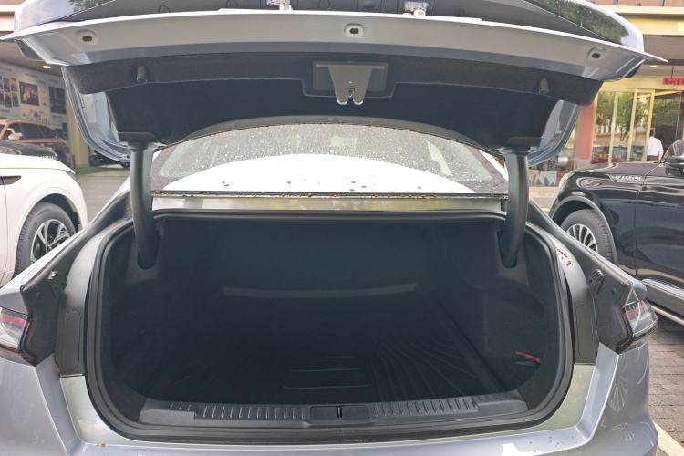 Used Lincoln Z 2025 2.0T Prestige Edition
