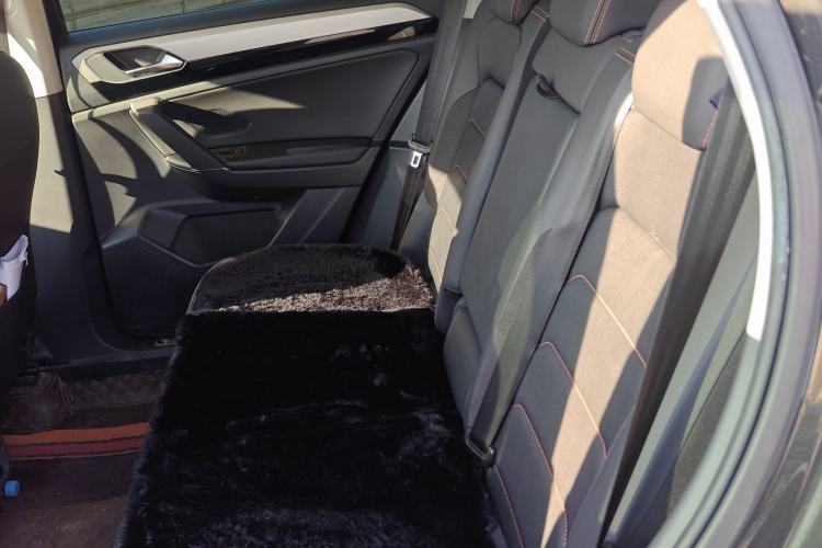 Used Volkswagen Tayron 2021 330TSI Two-Wheel Drive 30th Anniversary Edition Left Rear Seat