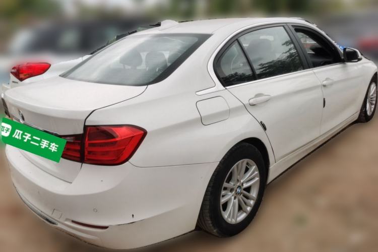 Used BMW 3 Series 2014 320Li Fashion Model Rear Right 45 Deg