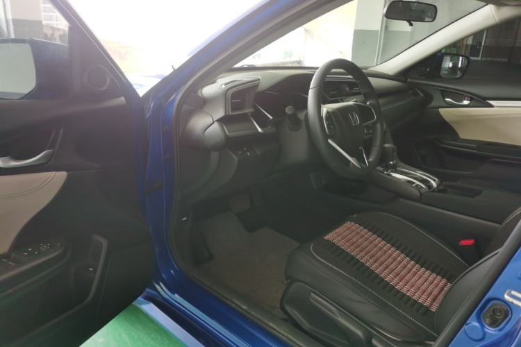 Used Honda Civic 2016 220TURBO CVT Luxury Edition