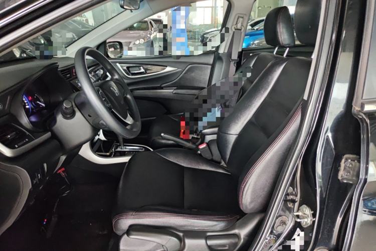 Used Honda Crider 2013 1.8L automatic luxury edition Left Front Seat