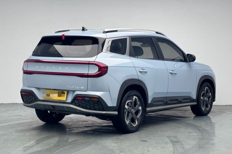 Used Hyundai ix35 2023 Musso 2.0L Deluxe Edition DLX
