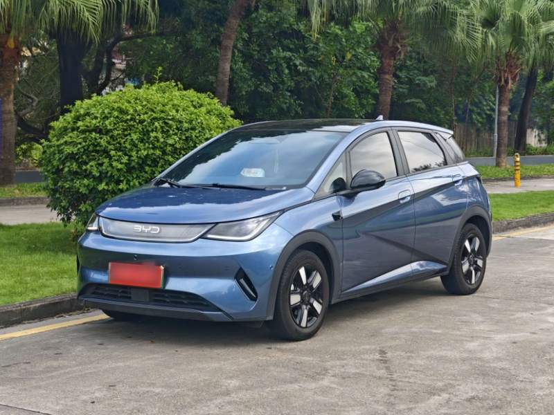 Used BYD Dolphin 2025 Intelligent Driving Version 410 km Fashion Edition — 1