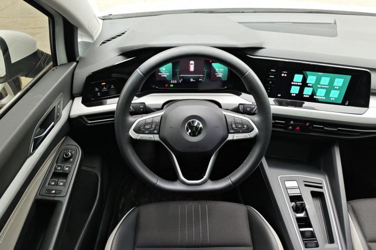 Used Volkswagen Golf 2023 280TSI DSG Pro
