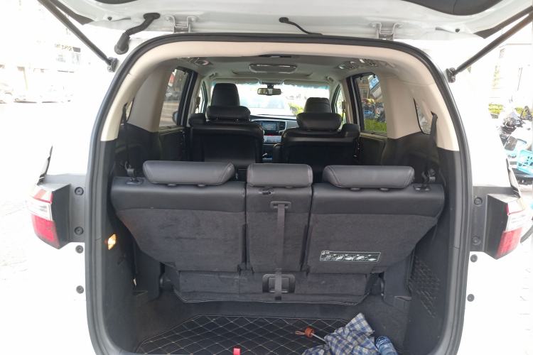 Used Honda Odyssey 2015 Revised Version 2.4L Supreme Edition Trunk