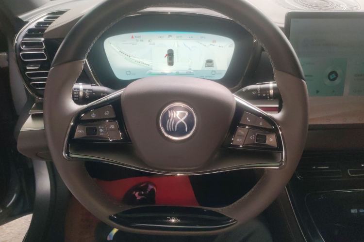 Used BYD Han 2023 DM-i Champion Edition 121KM Prestige Model
