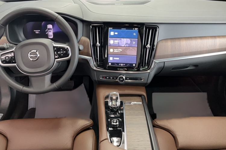 Used Volvo S90 2025 B5 Zhiyuan Luxury Edition
