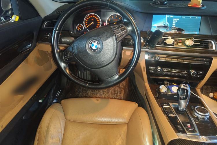 Used BMW 7 Series 2009 730Li Luxury Model