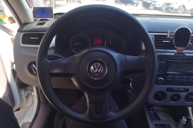 Used Volkswagen Bora 2008 1.6L Manual Fashion Model