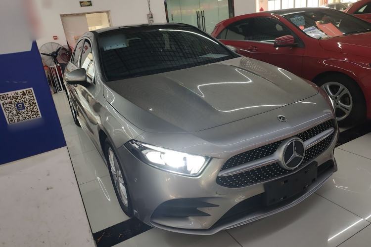 Used Mercedes-Benz A-Class 2022 Restyled A 200 L Sport Sedan Fashion Version
