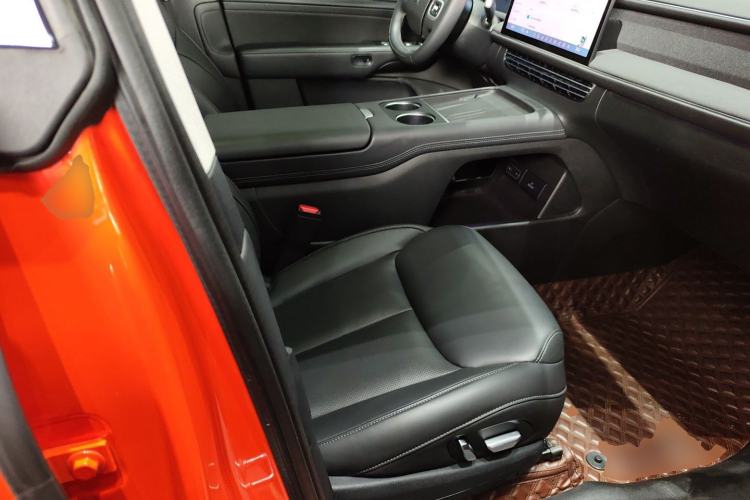 Used XPeng G6 2023 580 Long-Range Pro
