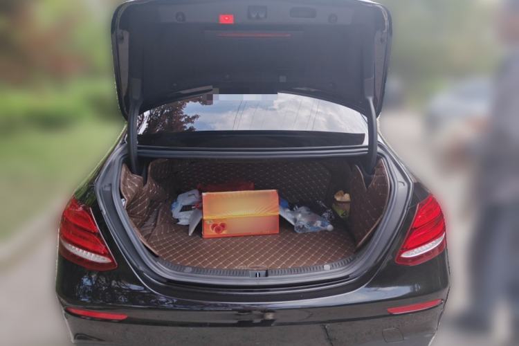 Used Mercedes-Benz E-Class 2017 E 300 L Sporty and Stylish Model Trunk