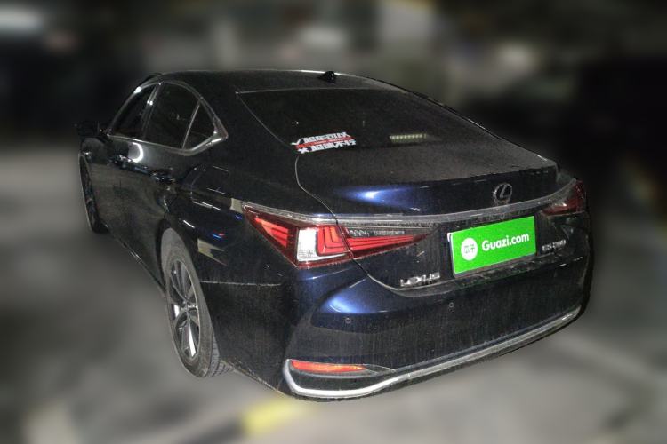 Used Lexus ES 2020 200 Excellence Edition
