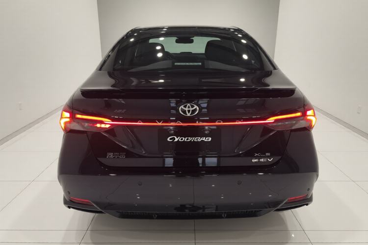 Used Toyota Avalon 2024 Dual-Engine 2.5L XLE Premium Edition
