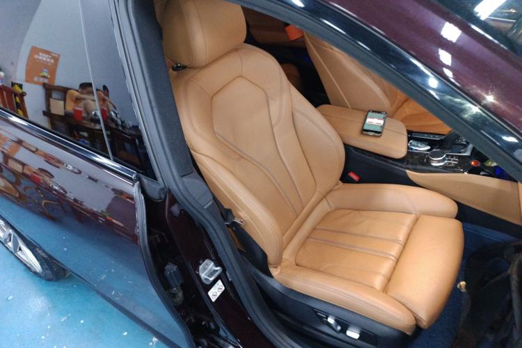 Used BMW 6 Series GT 2020 630i M Sport Package Right Front Seat