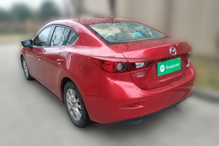 Used Mazda 3 Axela 2016 Sedan 1.5L Automatic Luxury Model