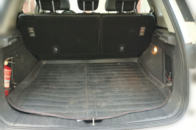 Used Haval H6 Coupe 2015 Blue Label 2.0T Automatic Two-Wheel Drive Prestige Model Trunk