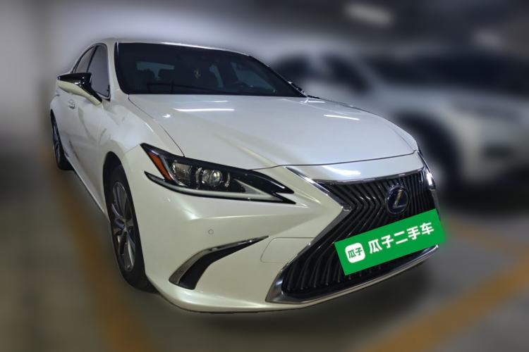 Used Lexus ES 2018 300h Premier Edition China V Standard