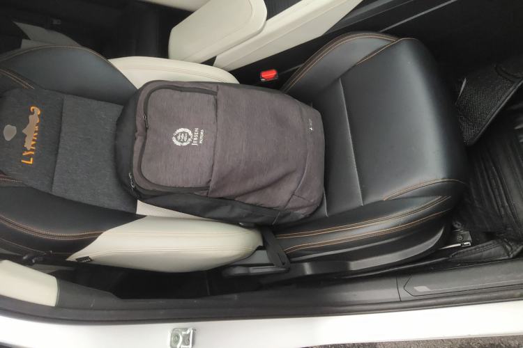 Used Lynk & Co 06 EM-P 2020 PHEV Plus Right Front Seat