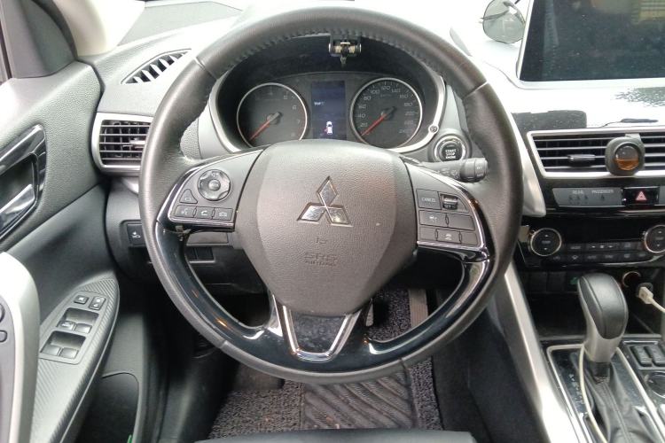 Used Mitsubishi Eclipse Cross 2019 1.5T CVT Two-Wheel Drive Belief Edition China VI Standard Steering Wheel