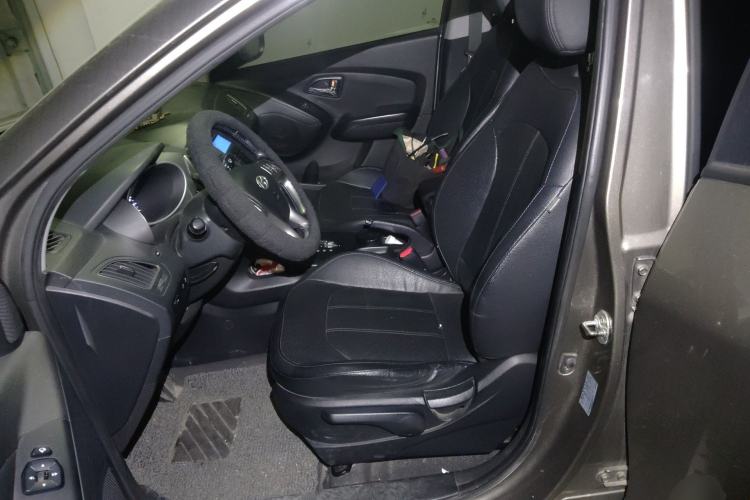 Used Hyundai ix35 2013 2.0L Automatic Two-Wheel Drive Smart GLS China IV Standard Left Front Seat