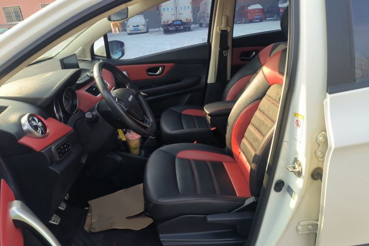 Used Haval H1 2015 1.5L Manual Luxury Model

