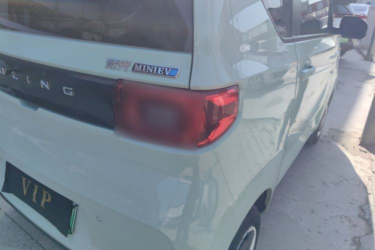 Used Wuling Hongguang MINIEV 2022 Macaron Fashion Model Lithium Iron Phosphate Right Rear Taillight