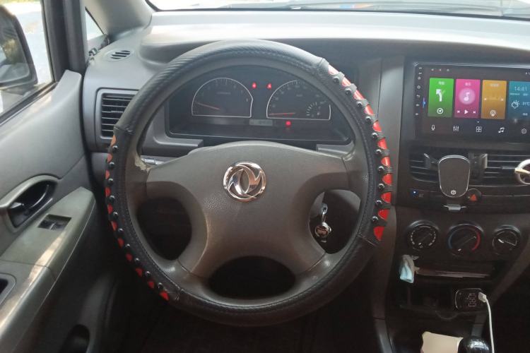 Used Dongfeng Shuaike 2014 1.5L Manual Standard 5-Seater China V Emission Standard