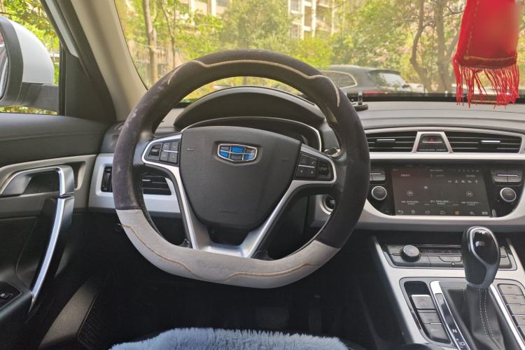 Used Geely Auto Emgrand X7 Sport 2016 1.8TD Automatic Smart Connectivity Version Steering Wheel