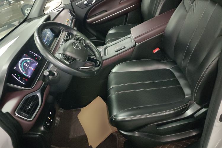 Used GAC Trumpchi M6 2021 PRO 270T Automatic Luxury Edition
