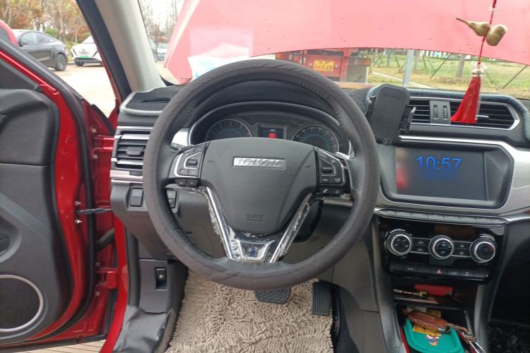 Used Haval H2 2018 Blue Label 1.5T Dual-Clutch Two-Wheel-Drive Elite Model