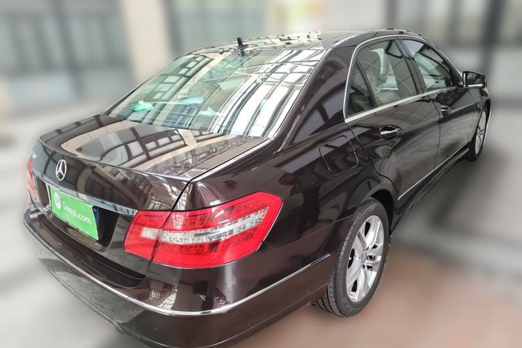 Used Mercedes-Benz E-Class 2010 E 300 Fashion Luxury Edition