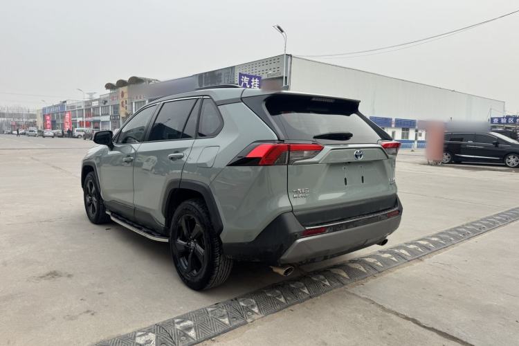 Used Toyota RAV4 2020 Dual-Engine 2.5L E-CVT 4x4 Elite PLUS Edition