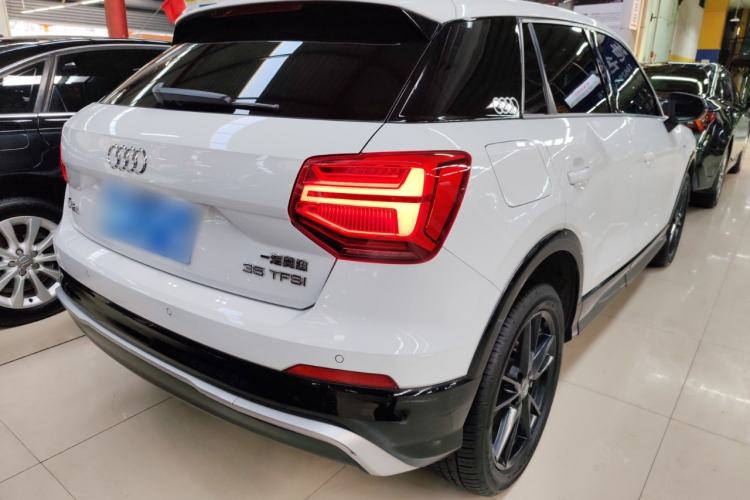 Used Audi Q2L 2018 35 TFSI Luxury Prestige Version China VI