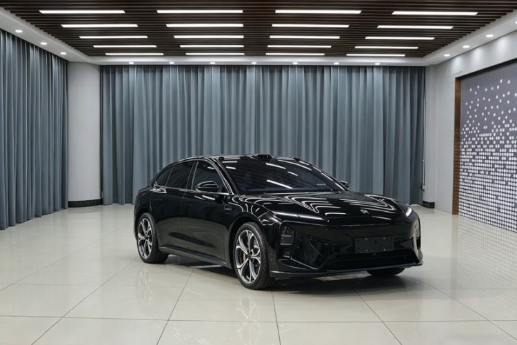 Used Nio ET5T 2025 75 kWh Touring Exterior 4