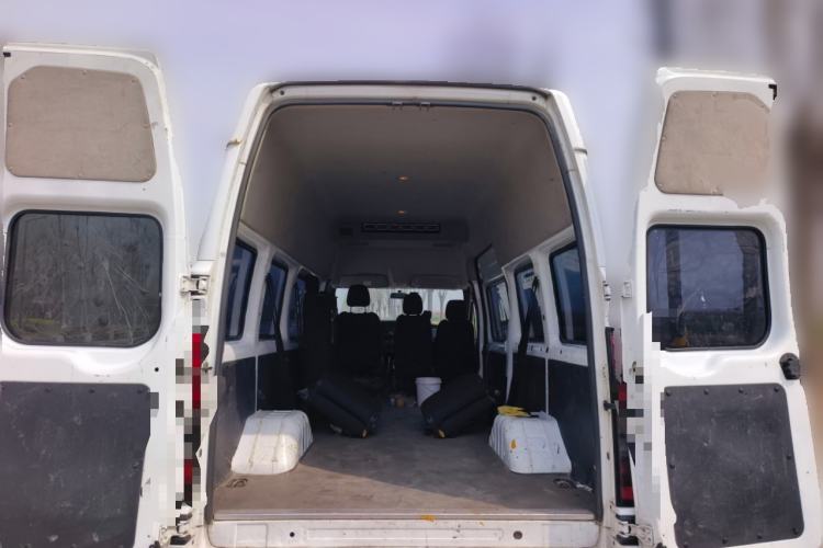 Used JMC Fushun 2023 2.0T Manual Long-Wheelbase High-Roof Passenger Version Business-Class 15-Seater (Non-Commercial)