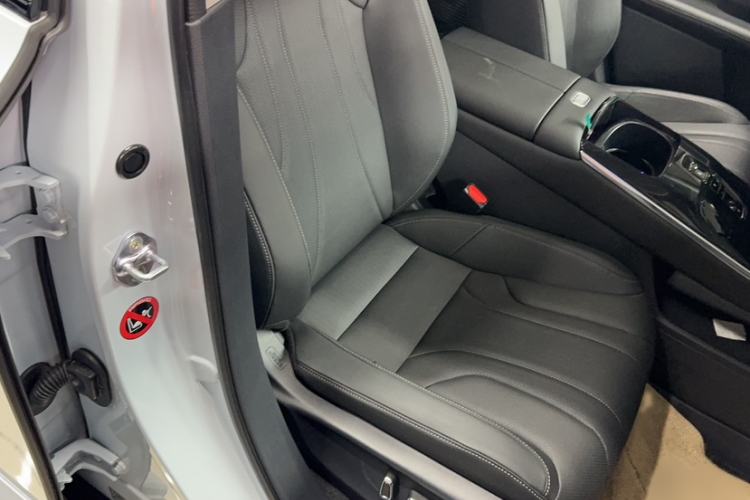 Used Honda P7 2025 Rear-Drive Long-Range Pro