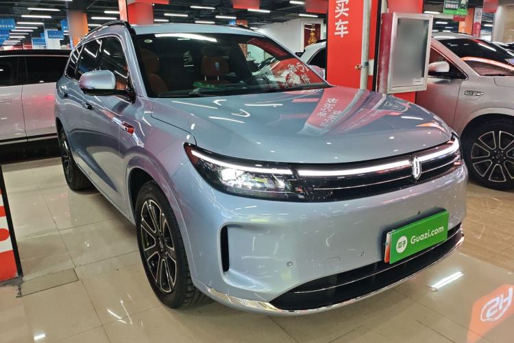 Used Hima AITO M7 2024 1.5T Intelligent Driving All-Wheel Drive Pro Version 5 Seats Ternary Lithium Battery Front Right 45 Deg