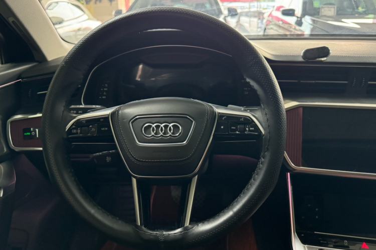 Used Audi A6L 2024 40 TFSI Luxury Prestige Edition Interior 14