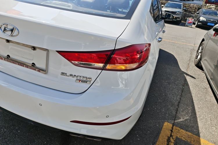 Used Hyundai Elantra (6th Generation / Lingdong) 2019 1.4T Dual-Clutch Xuan Dong · Dynamic Model Exterior 3