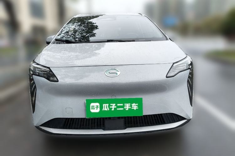 Used AION Y 2023 Younger