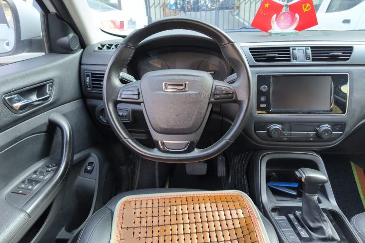 Used Qoros 5 2018 Revised Version 1.6T Automatic Leading Edition
