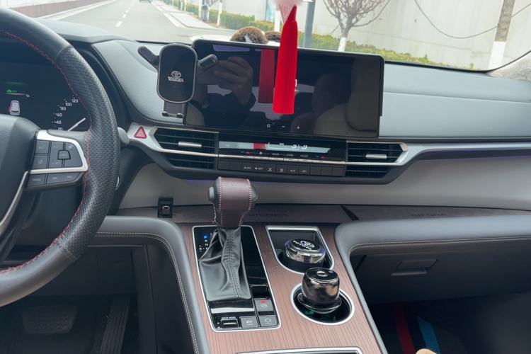 Used Toyota SIENNA 2024 2.5L Hybrid Comfort Edition