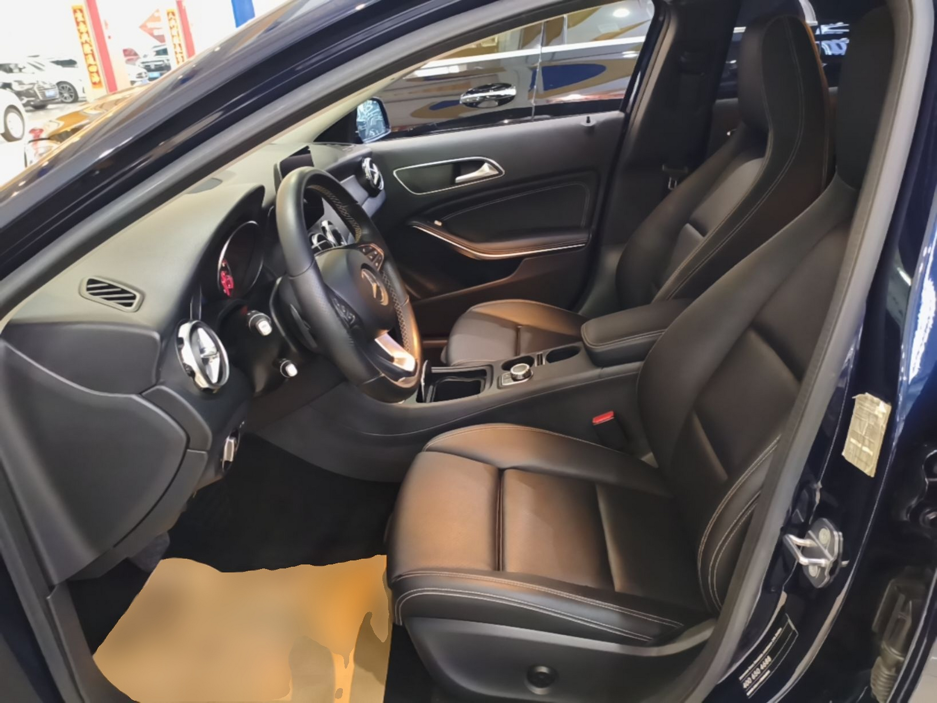 Interior delantero