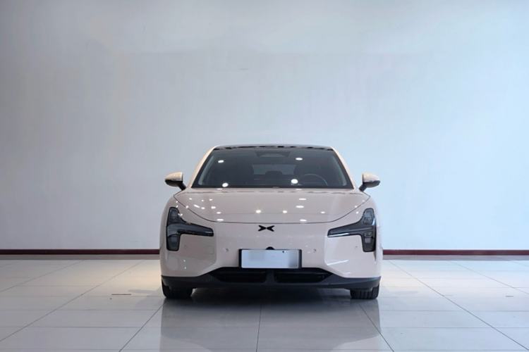 Used XPeng MONA M03 2024 620 with Ultra-Long Range
